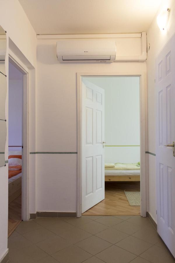 Apartman "A" Szeged Buitenkant foto